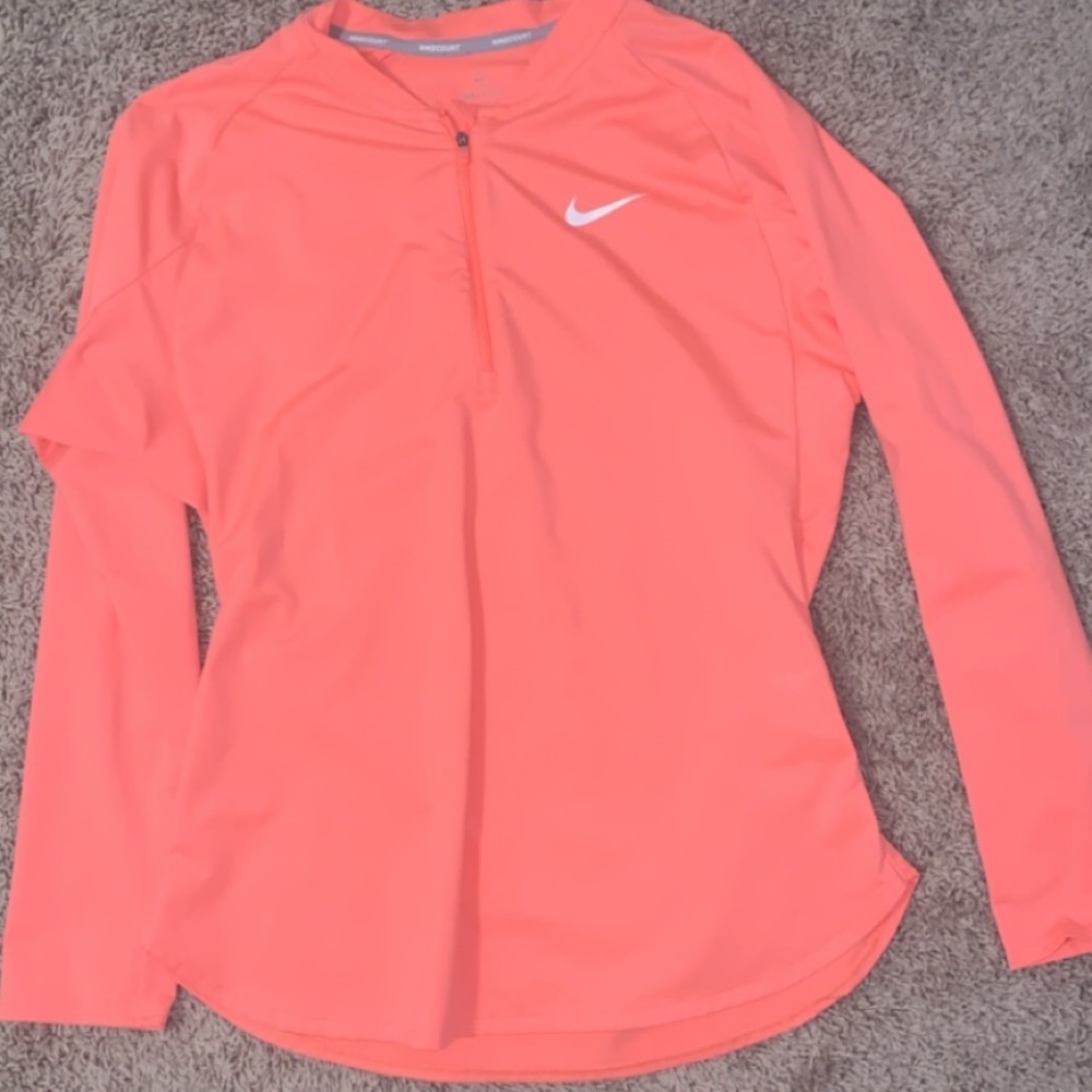 Nike athletic pull over